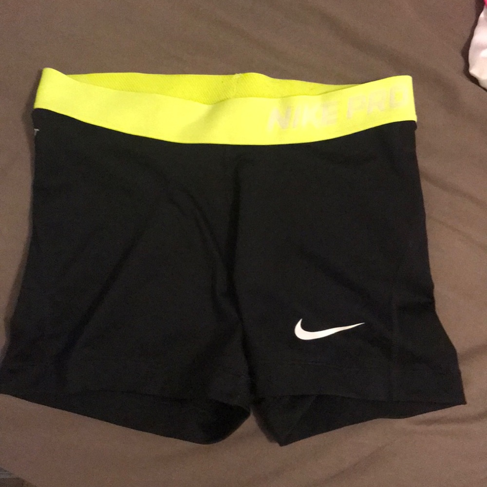Nike spandex